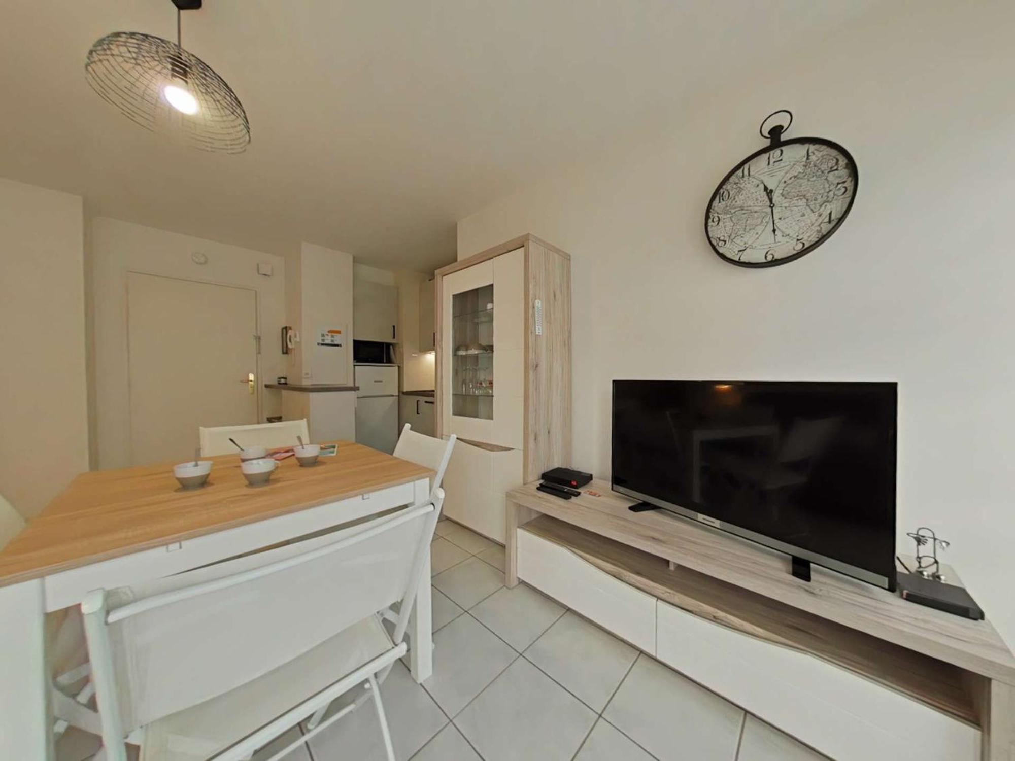 Appartement 2 Pieces Avec Parking Prive, Proche Plage Et Commerces, Saint-Gilles-Croix-De-Vie - Fr-1-224-783 Exterior photo