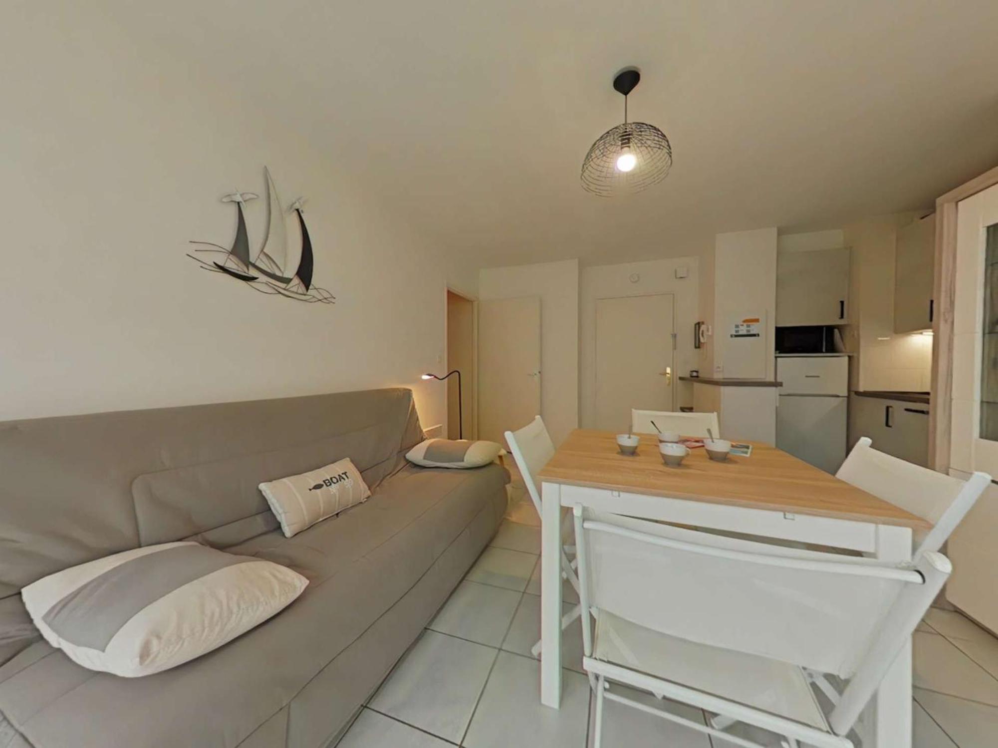 Appartement 2 Pieces Avec Parking Prive, Proche Plage Et Commerces, Saint-Gilles-Croix-De-Vie - Fr-1-224-783 Exterior photo
